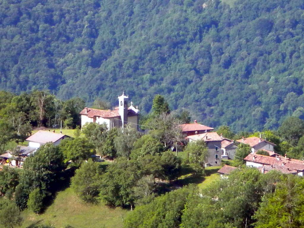 Bed & Breakfast Castello Regina Brembilla Exterior foto